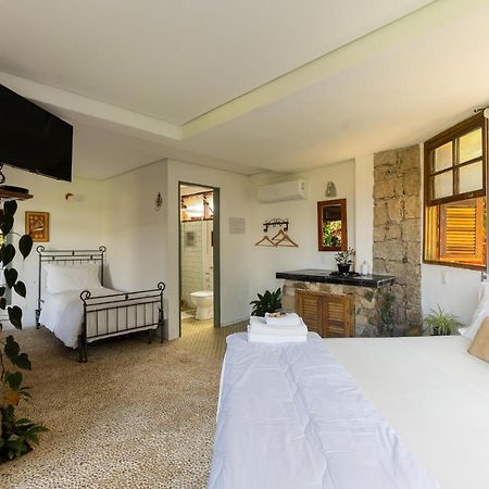 Feiticeira Guesthouse Ilhabela Dış mekan fotoğraf