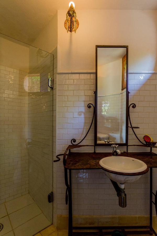 Feiticeira Guesthouse Ilhabela Oda fotoğraf