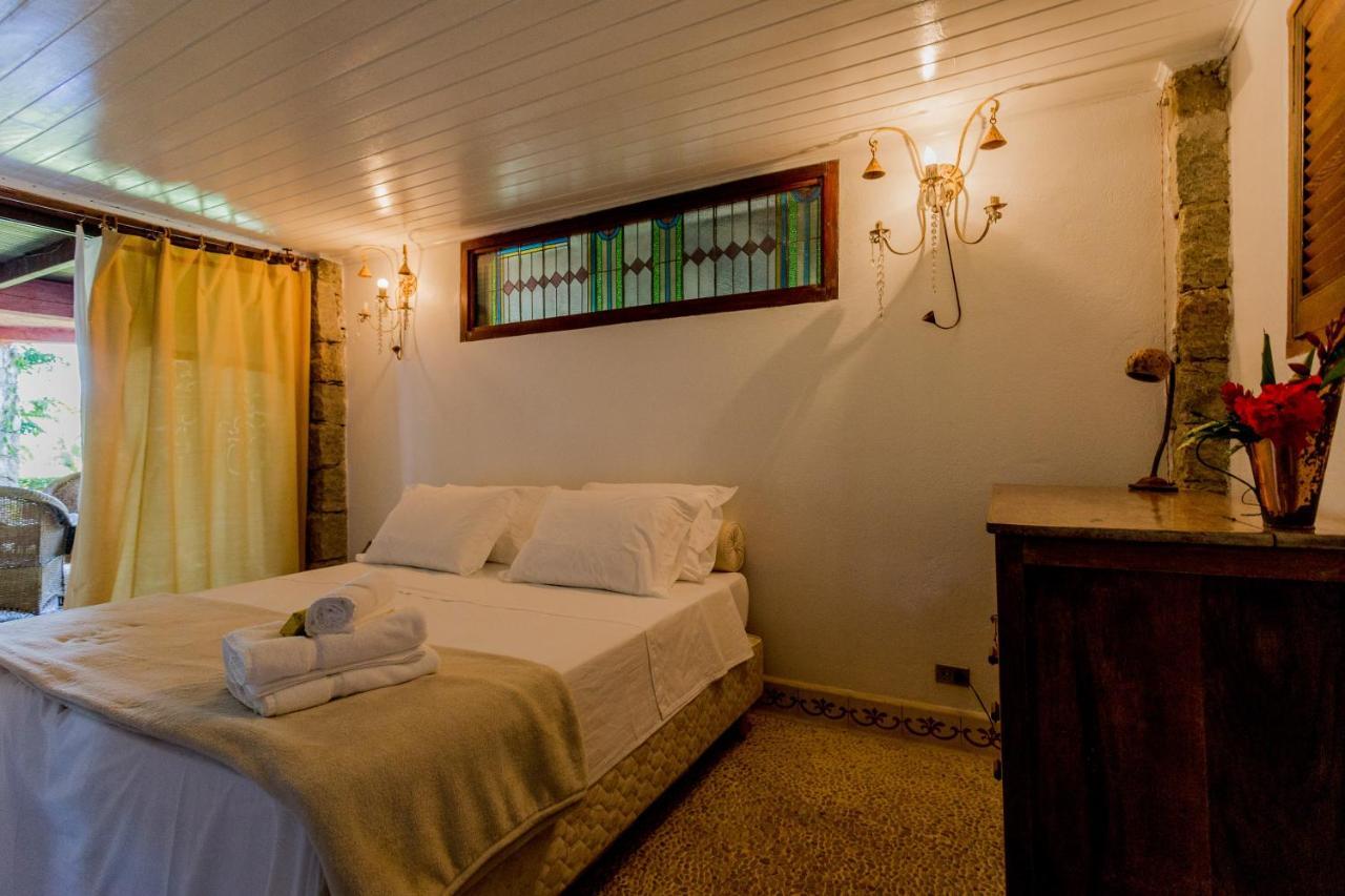 Feiticeira Guesthouse Ilhabela Oda fotoğraf